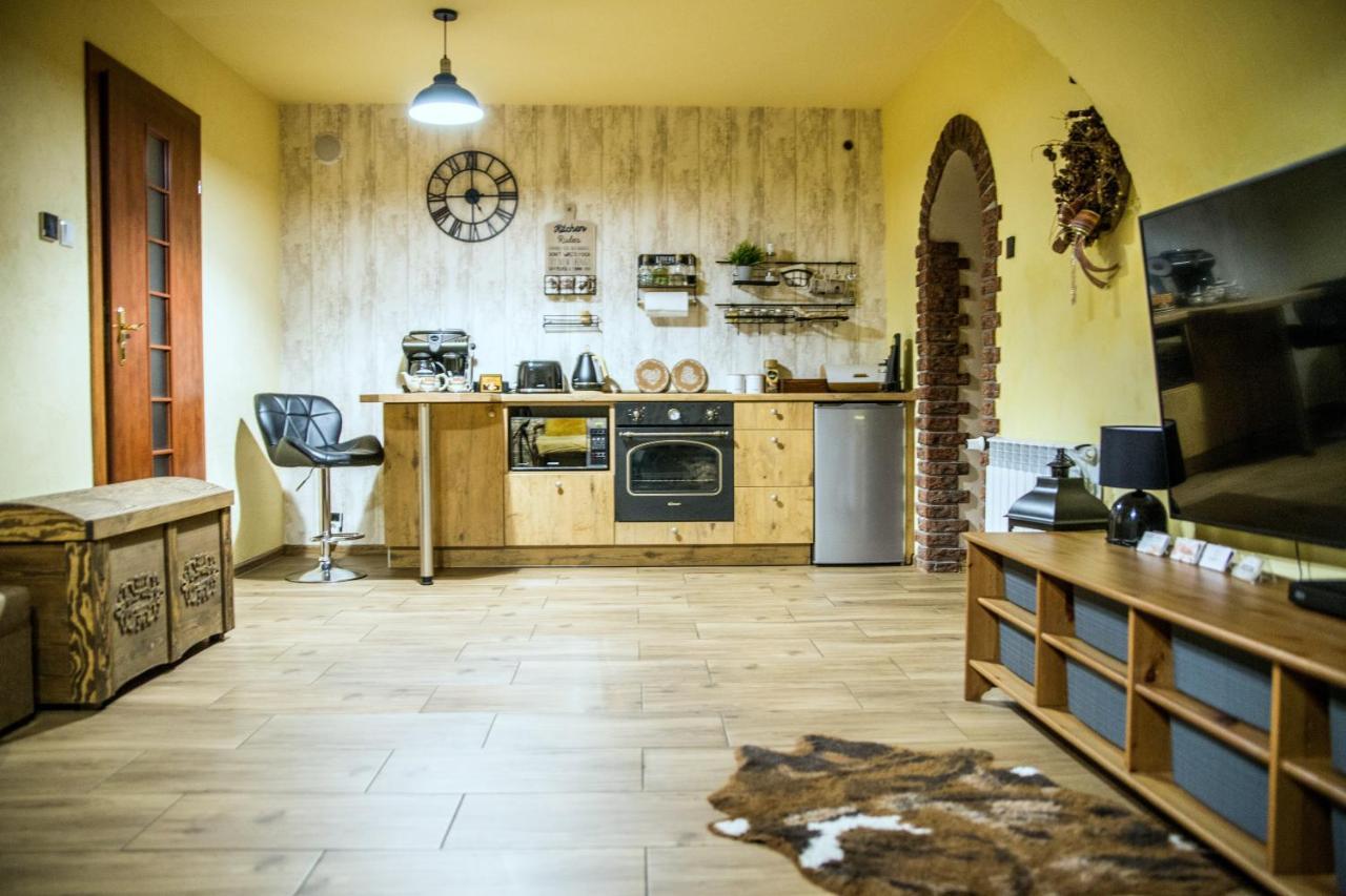 Apartament Studio11 "Cztery Pory Roku" Злотория Екстериор снимка